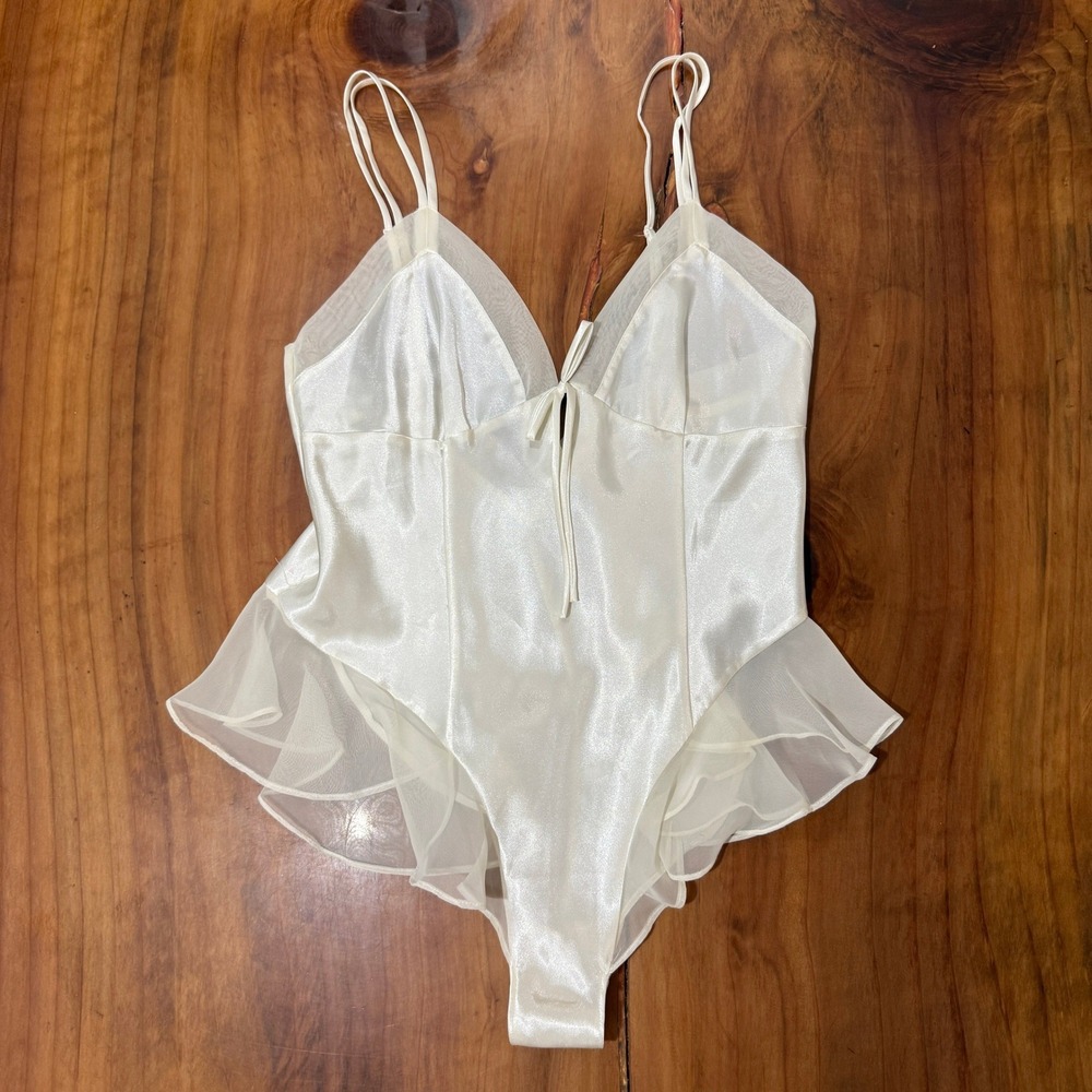Y2K 90s Victorias secret Lingerie Teddy Medium Lace Sheer One piece Bodysuit L22